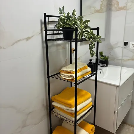 037 Modern Sweet - Alicante