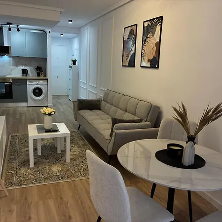 037 Modern Sweet - Alicante Apartment Torrevieja